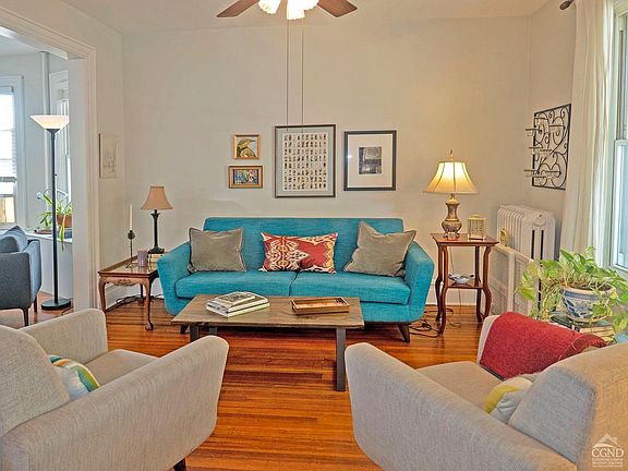 3rd image of 18 Aitken Avenue