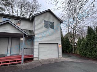 8927 SE Clinton St #2, Portland, OR 97266