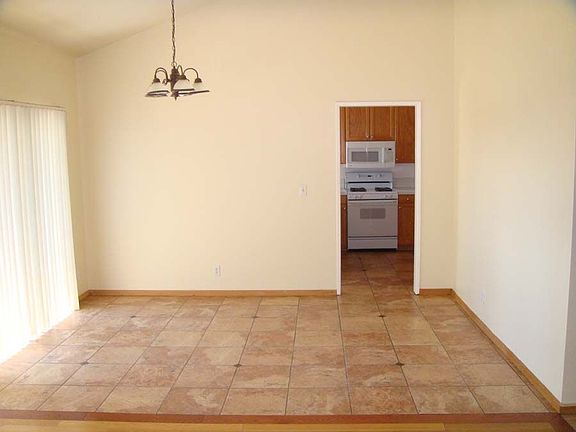 3rd image of 15790 Midwood Dr Unit 5