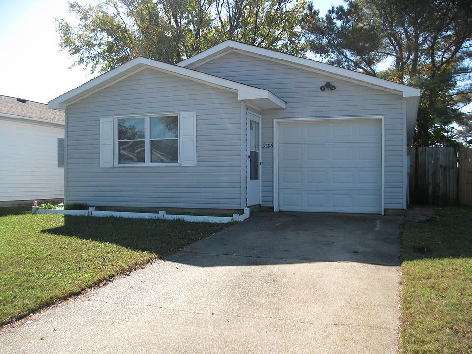 1st image of 3806 Augustine Cir