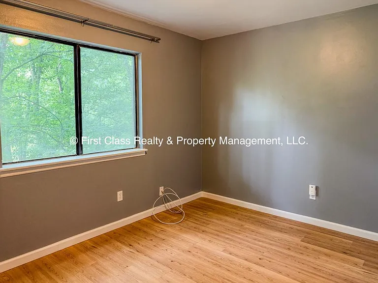8015 Tiburon Cir — Photo 28