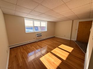 1731 Washington St #12B, Braintree, MA 02184