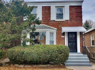 10116 S Rhodes Ave, Chicago, IL 60628