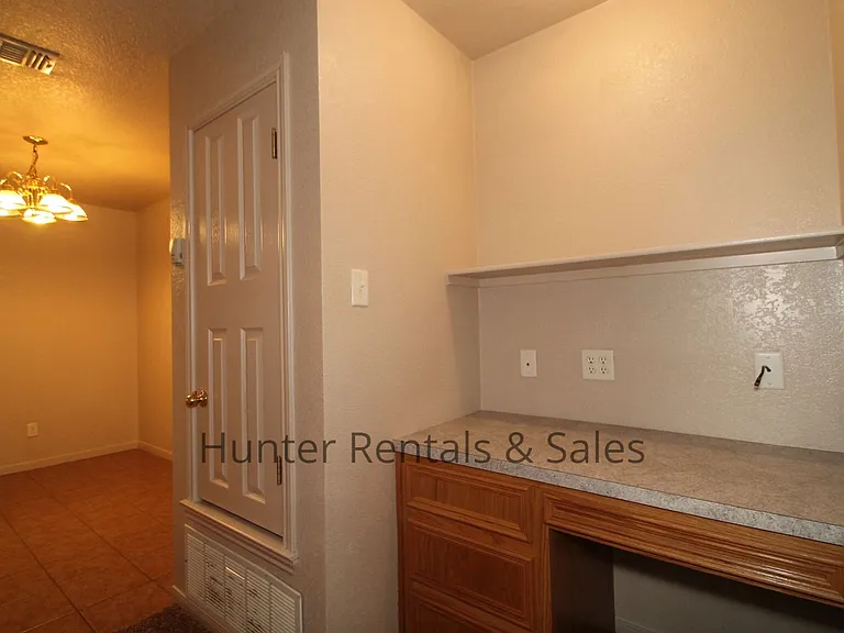 3507B Dustin Ct — Photo 25