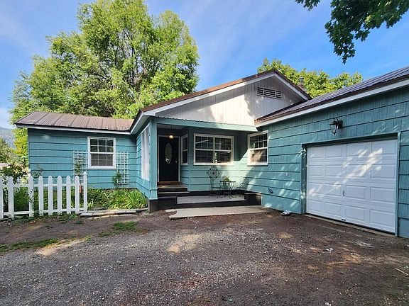 5th image of 1010 W Clay Ave