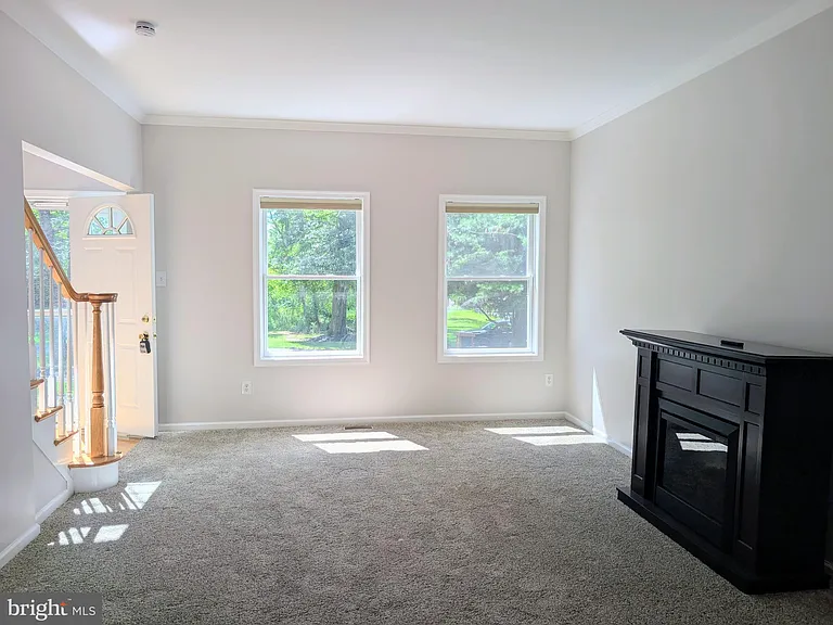 114 Lenape Dr — Photo 6