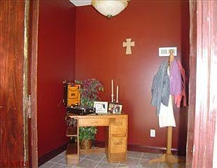 4th image of 4943 Schollmeyer Ave