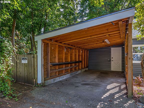 3rd image of 33232 Bi Water Ln