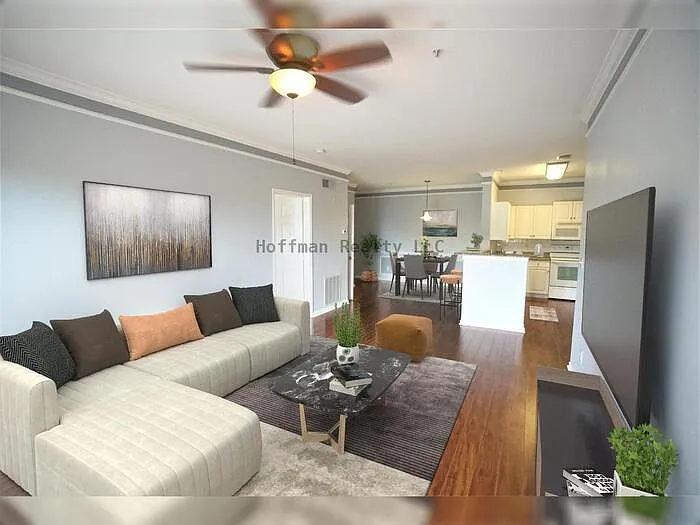 4304 Bayside Village Dr #204 — Photo 2