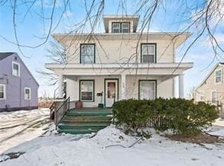 139 32nd Street, Cedar Rapids, IA 52402