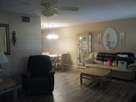 5th image of 13940 Anona Heights Dr APT 109