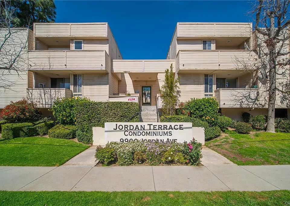 9900 Jordan Ave #62