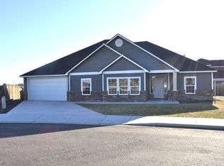 2280 Capella Ct, West Richland, WA 99353