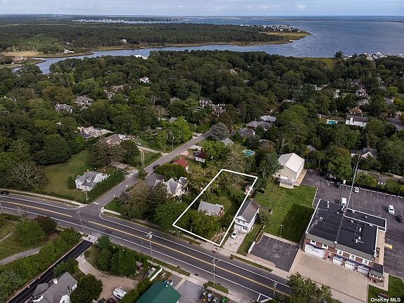 5th image of 445 Montauk Hwy