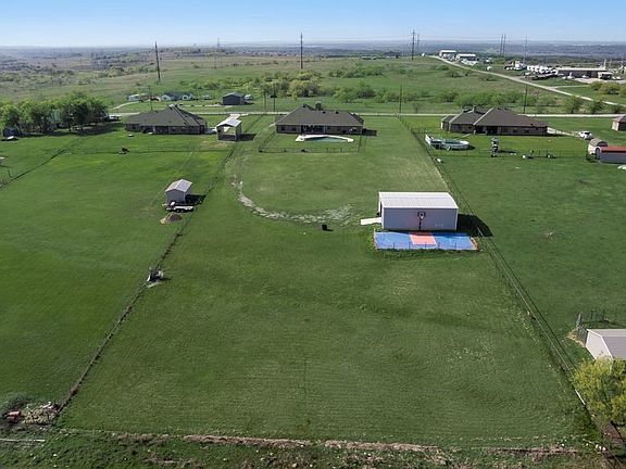 4th image of 461 Pearson Ranch Rd