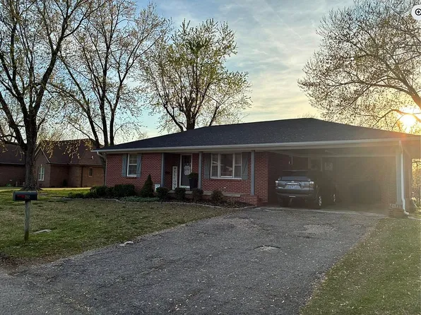 212 Acklen St, Greenfield, TN 38230