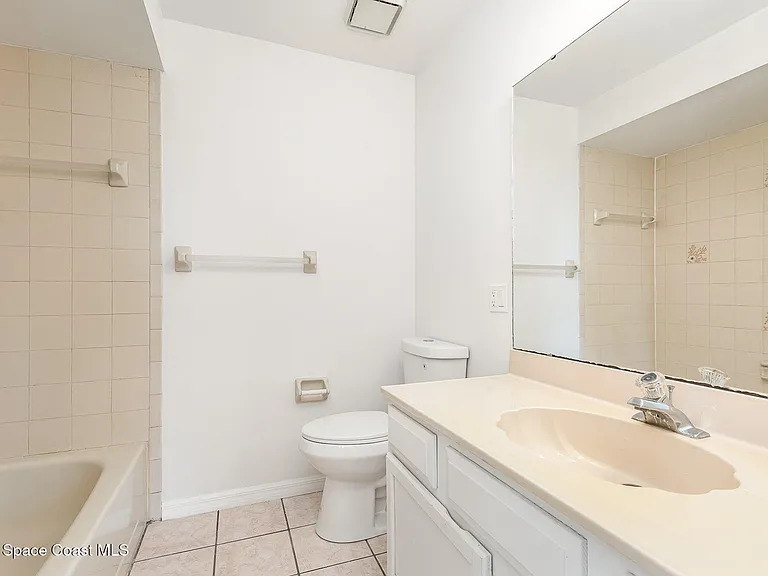 3164 Finsterwald Dr — Photo 21