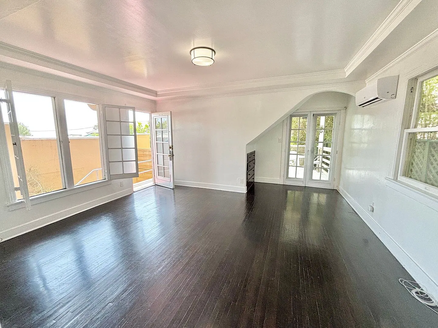 3965 Cumberland Ave — Photo 2