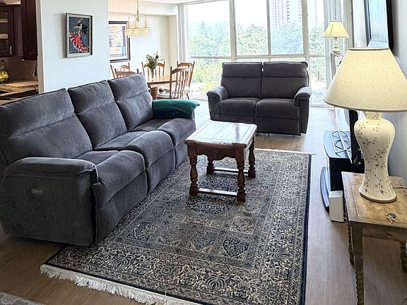 5th image of 1360 Rathburn Rd E #406