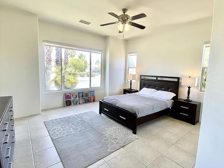 5 Victoria Falls Dr — Photo 23