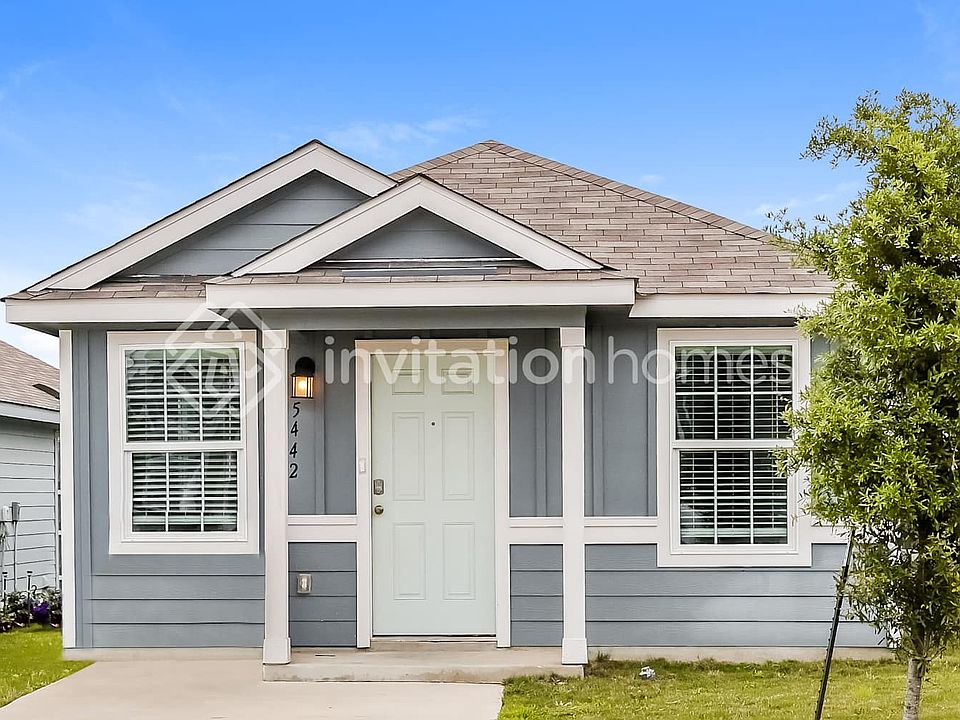 1st image of 5442 Verdugos Palace