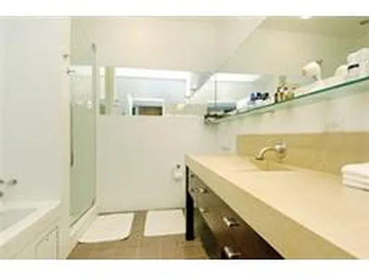 Rented by Douglas Elliman | media 23