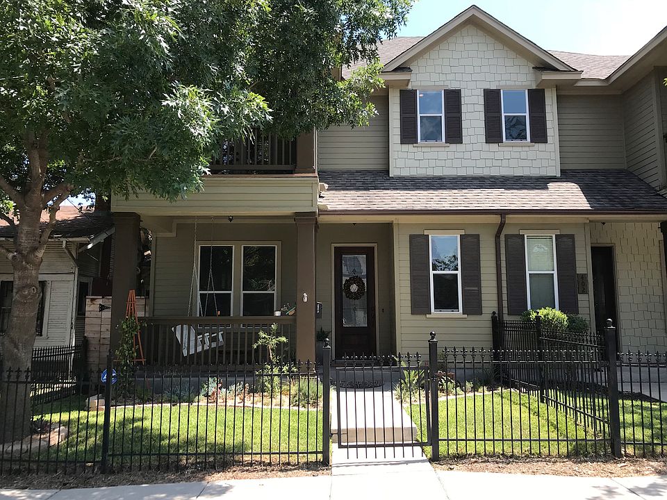 1st image of 404 E Courtland Pl