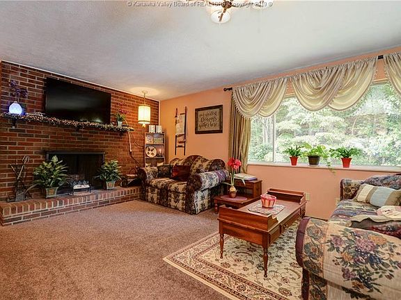 4th image of 845 Honaker Dr