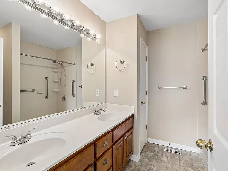 3106 Jeffrey Ct — Photo 30