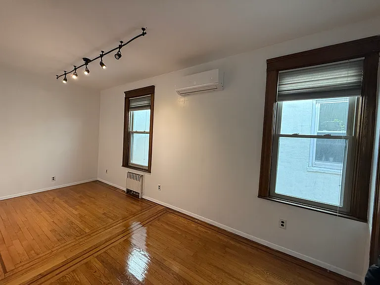 2812 Dudley Ave #2 — Photo 11