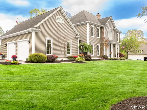 43 Ellsworth Lane, Ellington, CT 06029