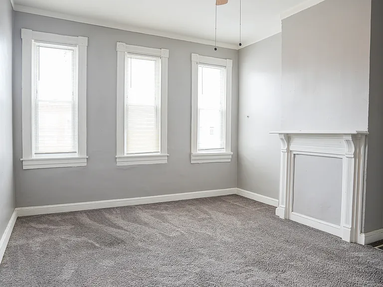 2532 Francis St — Photo 15
