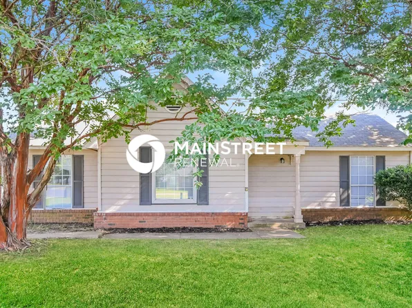 7430 Pintail Dr, Horn Lake, MS 38637