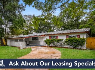 7906 Renault Dr S, Jacksonville, FL 32244