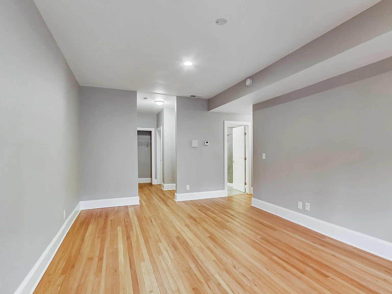 Pleasant Court — Photo 3