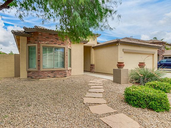 3rd image of 21358 E Calle De Flores