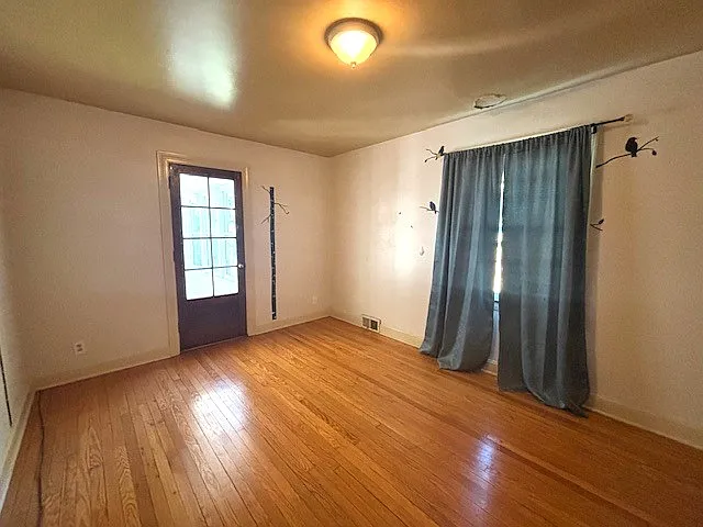 4316 & 4318 Chester Dr #1 — Photo 9