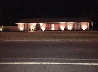 1529 Old Amy Rd, Laurel, MS 39440