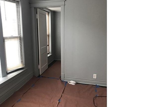 5th image of 1152 E 72nd St #2