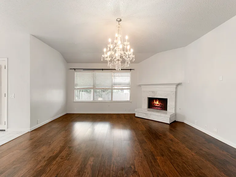 206 Shady Brook Dr — Photo 25