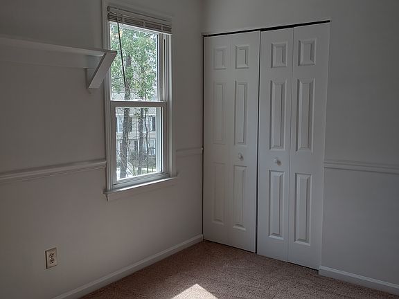 This photo has not been altered in any way: no edits or filters have been applied to try to deceive the viewer by having the room appear larger or brighter than it actually is.