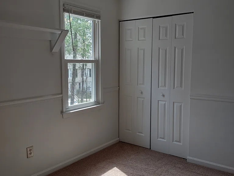 This photo has not been altered in any way: no edits or filters have been applied to try to deceive the viewer by having the room appear larger or brighter than it actually is.