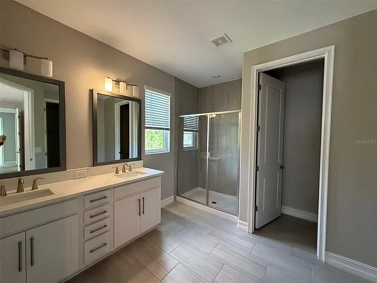 4565 Ancona Way — Photo 16