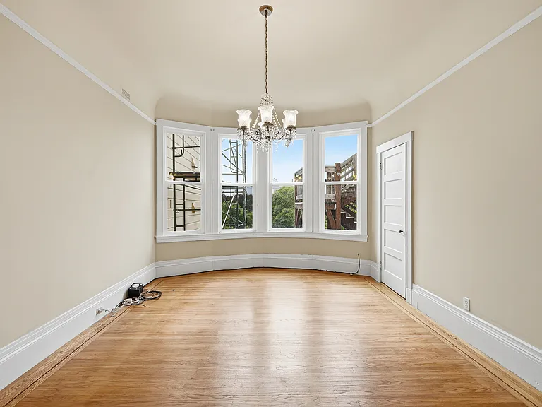 749 Clayton St #747 — Photo 26