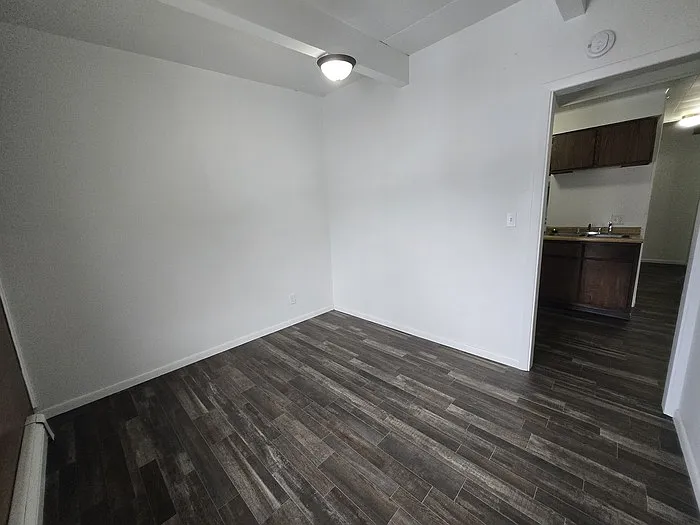 906 Lowell St #4 — Photo 11