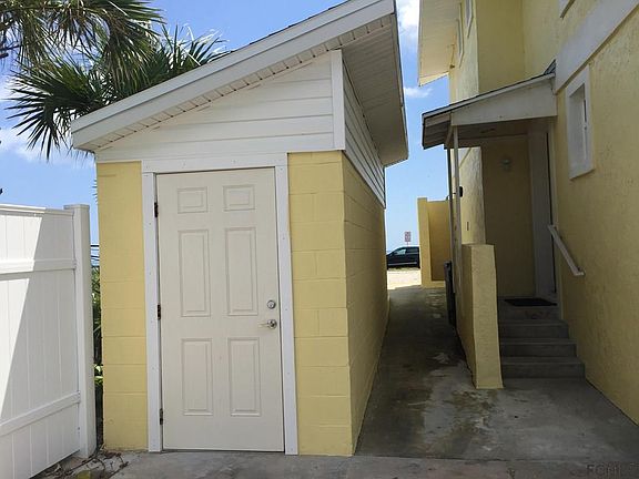 3rd image of 305 N Ocean Shore Blvd
