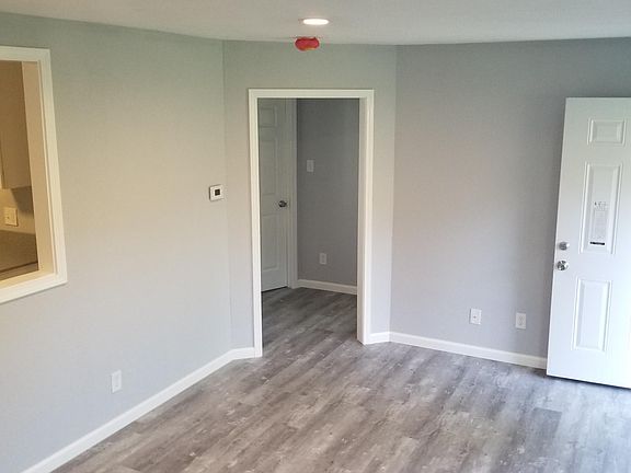 2nd image of 2370 American Ave APT A