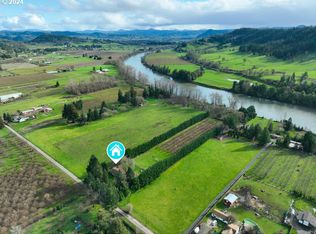 1022 Big Bend Rd, Roseburg, OR 97471