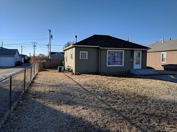 3rd image of 317 Woodlawn Ave