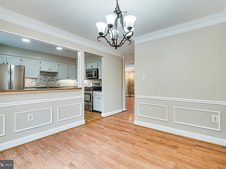 5708 Heritage Crossing Ct — Photo 17